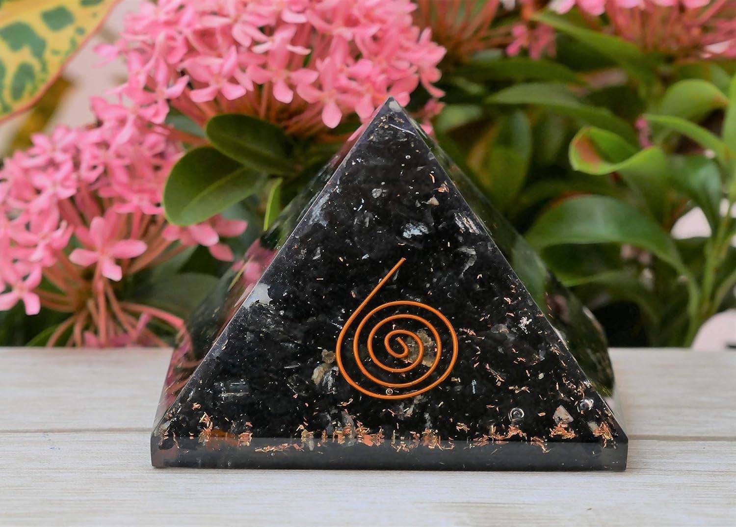 Black Tourmaline Orgone Pyramid Feng Shui Chakra Balancing Crystal Reiki Healing Spiritual Balancing Meditation Good Luck Paper Weights Home Office Decor Size: 2.5-3 Inch