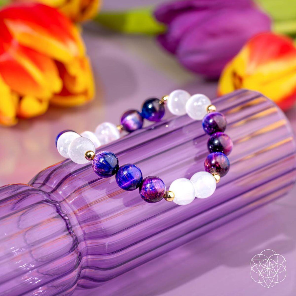 Galaxy Tiger’s Eye and Selenite beaded bracelet – Cosmic Energy Amplifier jewelry for manifestation, clarity, and alignment.